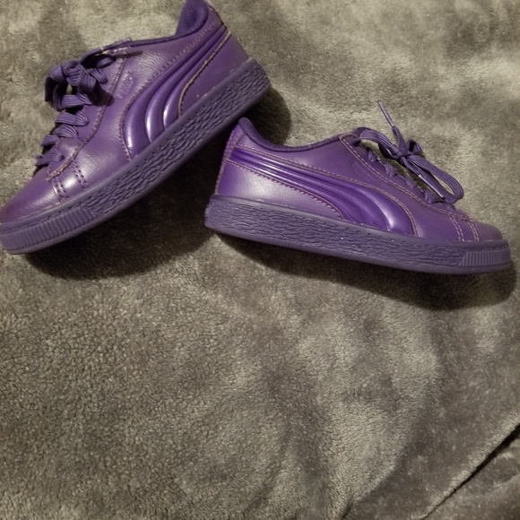 purple pumas